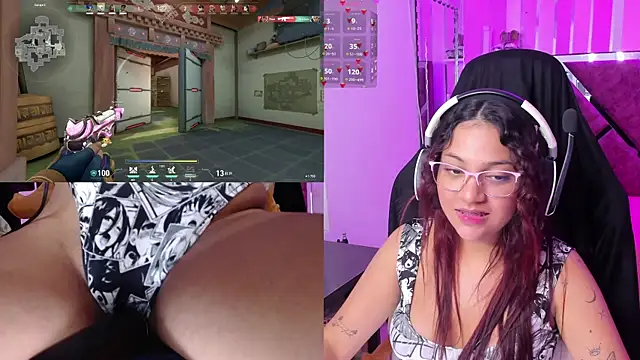 PetiteSophie  online show from 13, 3, 2025