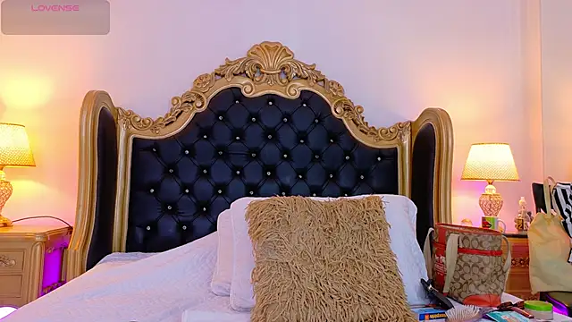 AdelinaVans online show from 18, 3, 2026