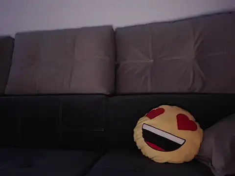  JustmeHere  online show from 19, 9, 2025