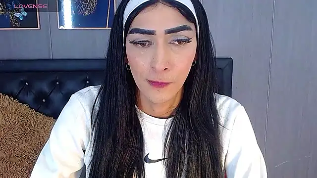 Evelynn sex  online show from 7, 12, 2024