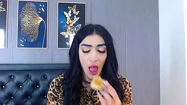 Evelynn sex  online show from 11, 12, 2024
