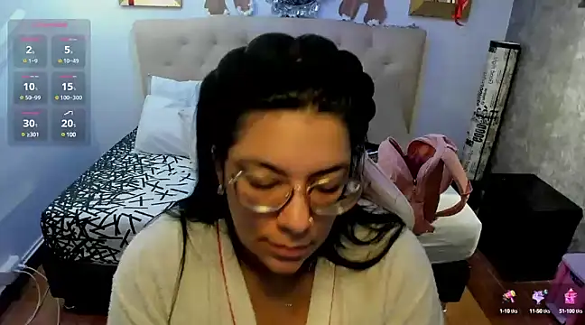 Daring  natasha  online show from 30, 12, 2024