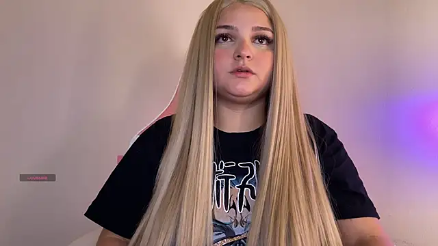 SweetPaige  online show from 10, 12, 2024