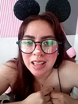 Snapshot of Celestte22 chatting on 12, 4, 2026 Celestte22 online show from 12, 4, 2026