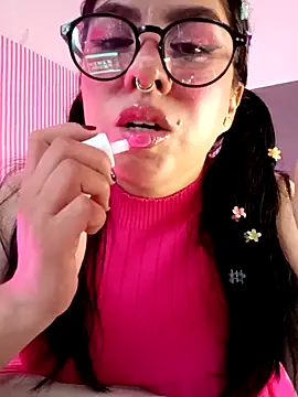 Snapshot of Celestte22 chatting on 25, 4, 2026 Celestte22 online show from 25, 4, 2026
