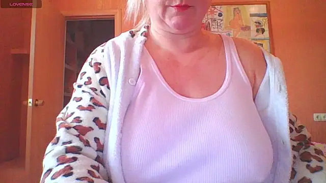 mira robinsonnn online show from 20, 2, 2026