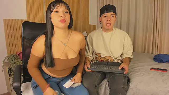 Snapshot of lucy_Bensonn chatting on 21, 2, 2025 lucy Bensonn online show from 21, 2, 2025