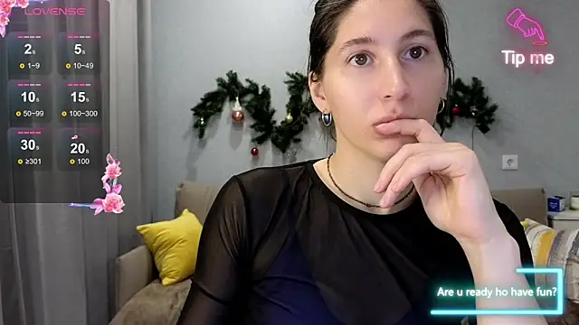 Snapshot of marrycolins chatting on 29, 12, 2024 marrycolins online show from 29, 12, 2024