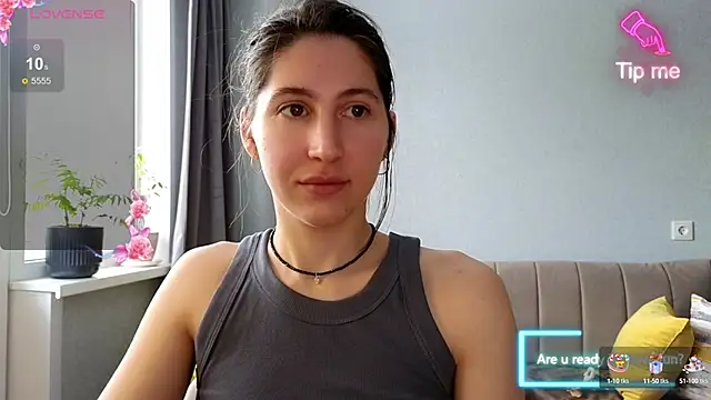 Snapshot of marrycolins chatting on 9, 2, 2025 marrycolins online show from 9, 2, 2025