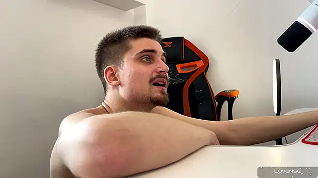 Snapshot of sexstar_lif3style chatting on 24, 2, 2025 sexstar lif3style online show from 24, 2, 2025