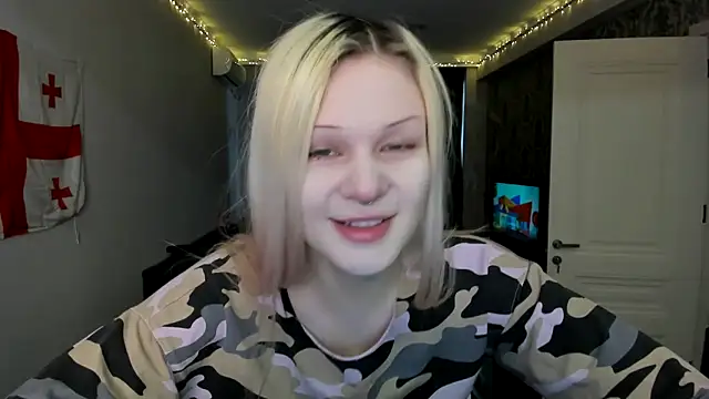 Snapshot of sashakiss99 chatting on 23, 1, 2025 sashakiss99 online show from 23, 1, 2025