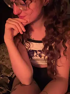 Snapshot of _foxygirl_ chatting on 7, 12, 2024 foxygirl online show from 7, 12, 2024
