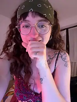 Snapshot of _foxygirl_ chatting on 16, 3, 2025 foxygirl online show from 16, 3, 2025