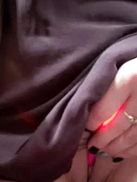 Snapshot of Cloud_Master9 chatting on 2, 11, 2025 Cloud Master9 online show from 2, 11, 2025