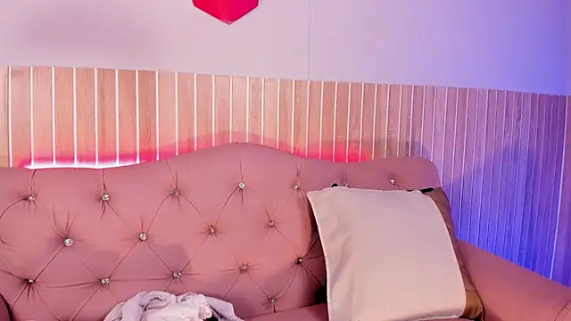 Snapshot of jessymorgan_ chatting on 2, 12, 2025 jessymorgan online show from 2, 12, 2025