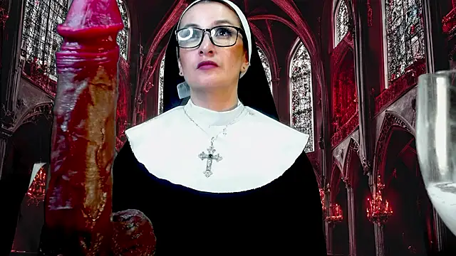 helenas fantasy online show from 8, 12, 2024