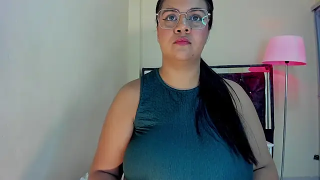 Snapshot of Gabriela_Brown chatting on 18, 10, 2025 Gabriela Brown online show from 18, 10, 2025