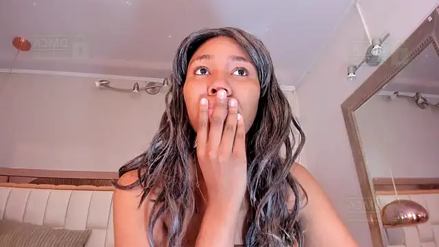 Mikeyla-Russo online show from 27, 9, 2025