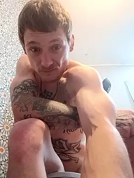 Snapshot of selfmadestud chatting on 4, 3, 2026 selfmadestud online show from 4, 3, 2026