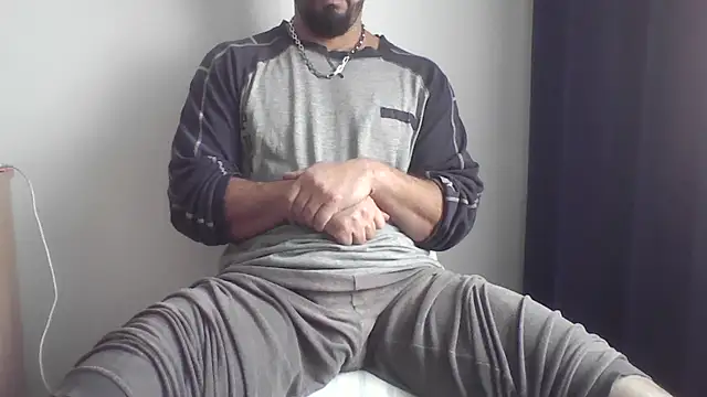 Snapshot of fl3xxx1 chatting on 17, 10, 2025 fl3xxx1 online show from 17, 10, 2025