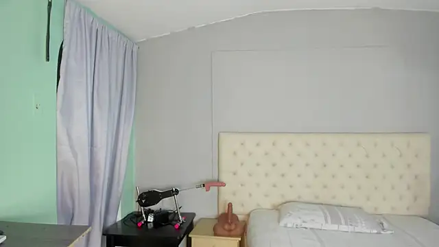 Snapshot of nami_sam01 chatting on 24, 9, 2025 nami sam01 online show from 24, 9, 2025