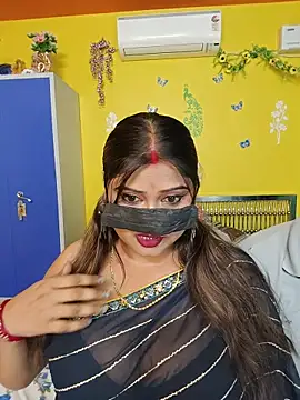 Snapshot of OrgsmMust chatting on 12, 11, 2025 OrgsmMust online show from 12, 11, 2025