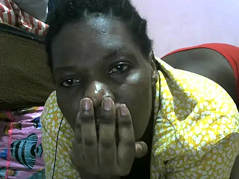 Snapshot of Bitty_baby chatting on 4, 12, 2024 Bitty baby online show from 4, 12, 2024