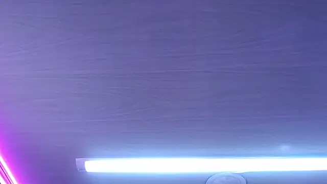 Snapshot of candy_lux_ chatting on 15, 1, 2025 candy lux online show from 15, 1, 2025