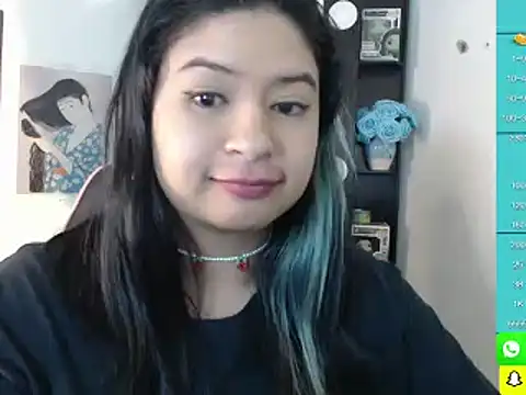 Snapshot of mollyshake1 chatting on 24, 12, 2024 mollyshake1 online show from 24, 12, 2024