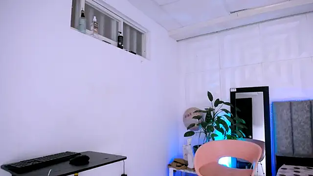 nataly red online show from 13, 9, 2025