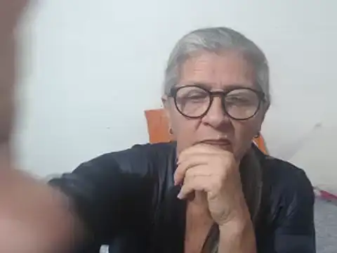 Snapshot of candy_mature_ chatting on 16, 1, 2025 candy mature  online show from 16, 1, 2025
