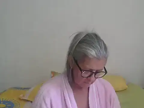 Snapshot of candy_mature_ chatting on 16, 1, 2025 candy mature  online show from 16, 1, 2025