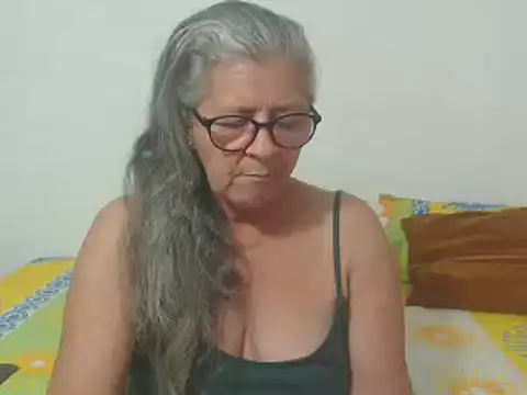 Snapshot of candy_mature_ chatting on 9, 3, 2025 candy mature  online show from 9, 3, 2025