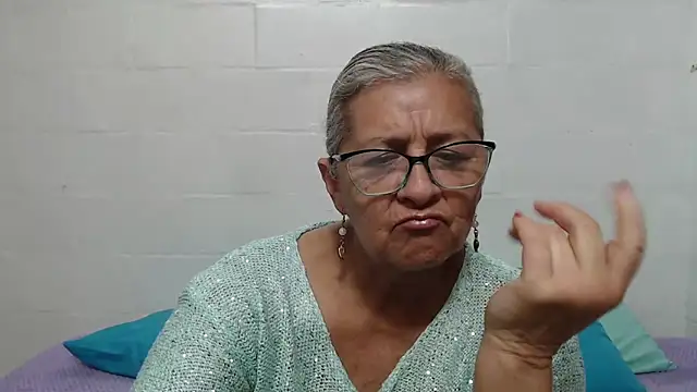 Snapshot of candy_mature_ chatting on 30, 9, 2025 candy mature  online show from 30, 9, 2025