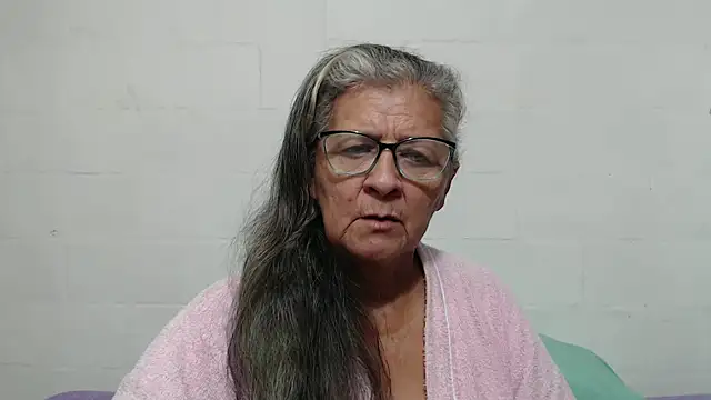 Snapshot of candy_mature_ chatting on 5, 10, 2025 candy mature  online show from 5, 10, 2025