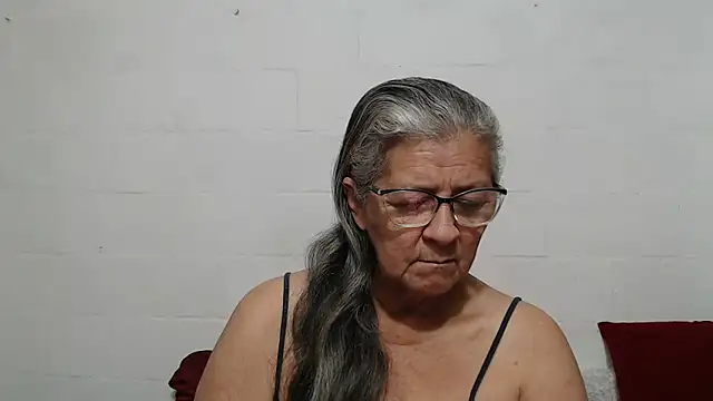 Snapshot of candy_mature_ chatting on 18, 10, 2025 candy mature  online show from 18, 10, 2025