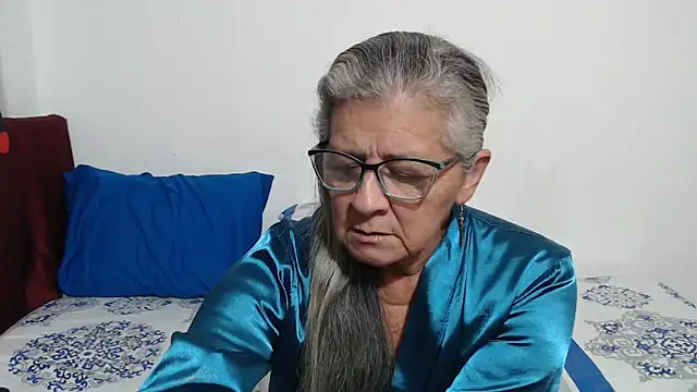 candy mature  online show from 5, 5, 2026