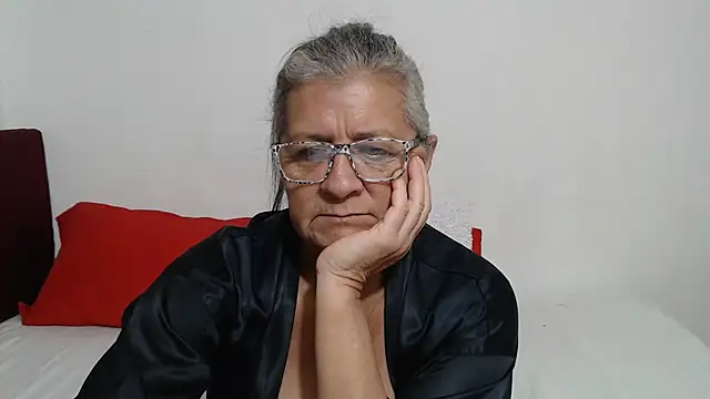 candy mature  online show from 15, 5, 2026