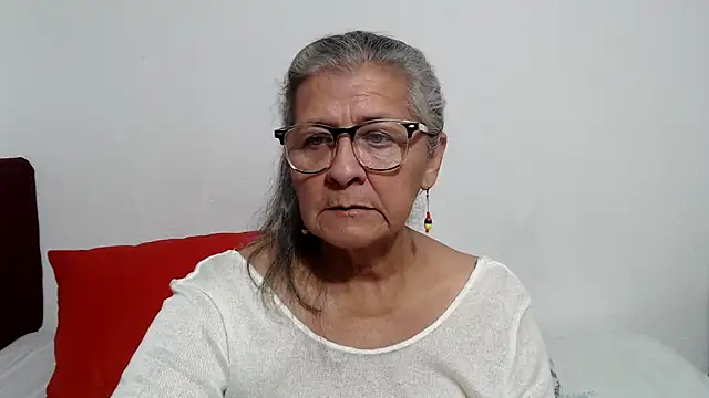 candy mature  online show from 20, 5, 2026