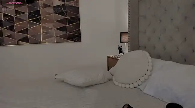 vangie  online show from 17, 1, 2025