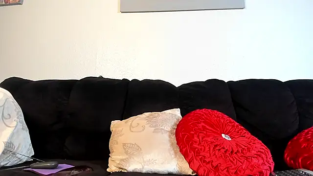 yiauana online show from 7, 3, 2025