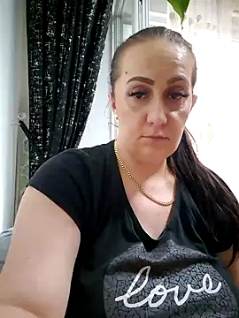 Snapshot of AvaLloyd chatting on 6, 2, 2025 AvaLloyd online show from 6, 2, 2025