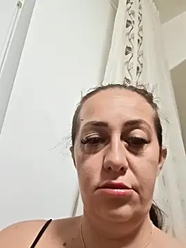 Snapshot of AvaLloyd chatting on 8, 10, 2025 AvaLloyd online show from 8, 10, 2025