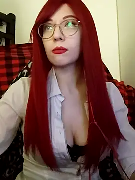 ElliMoor online show from 5, 3, 2025