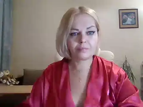 Snapshot of SofiyaPetrova chatting on 5, 11, 2025 SofiyaPetrova online show from 5, 11, 2025