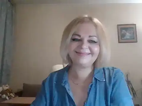 Snapshot of SofiyaPetrova chatting on 18, 11, 2025 SofiyaPetrova online show from 18, 11, 2025