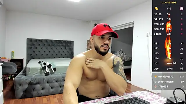 Snapshot of supermanboy94 chatting on 16, 1, 2026 supermanboy94 online show from 16, 1, 2026