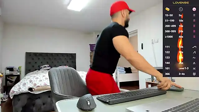 Snapshot of supermanboy94 chatting on 12, 2, 2026 supermanboy94 online show from 12, 2, 2026