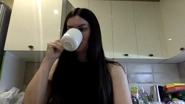 Snapshot of Karolina_llove chatting on 2, 10, 2025 Karolina llove online show from 2, 10, 2025