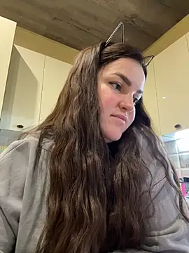 Snapshot of Karolina_llove chatting on 18, 10, 2025 Karolina llove online show from 18, 10, 2025